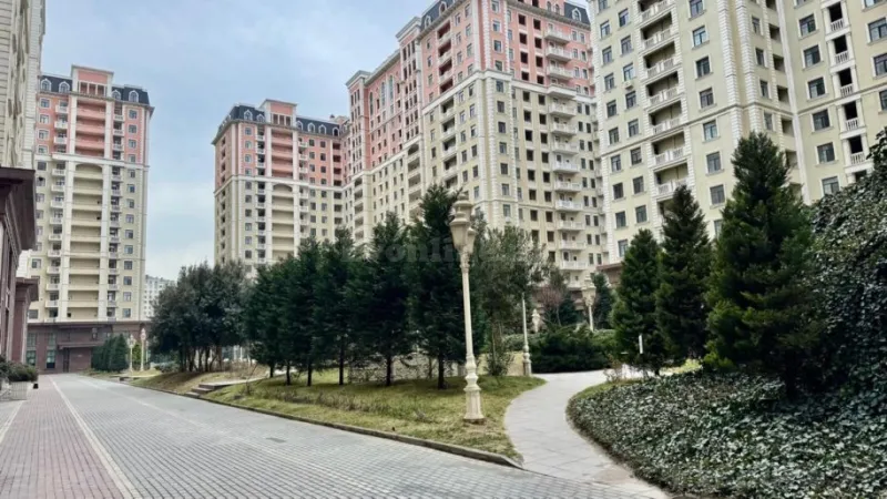 Kirayə verilir 3 otaqlı Mənzil Yeni tikili 130 m² Elmlər Akademiyası m. - şəkil 20