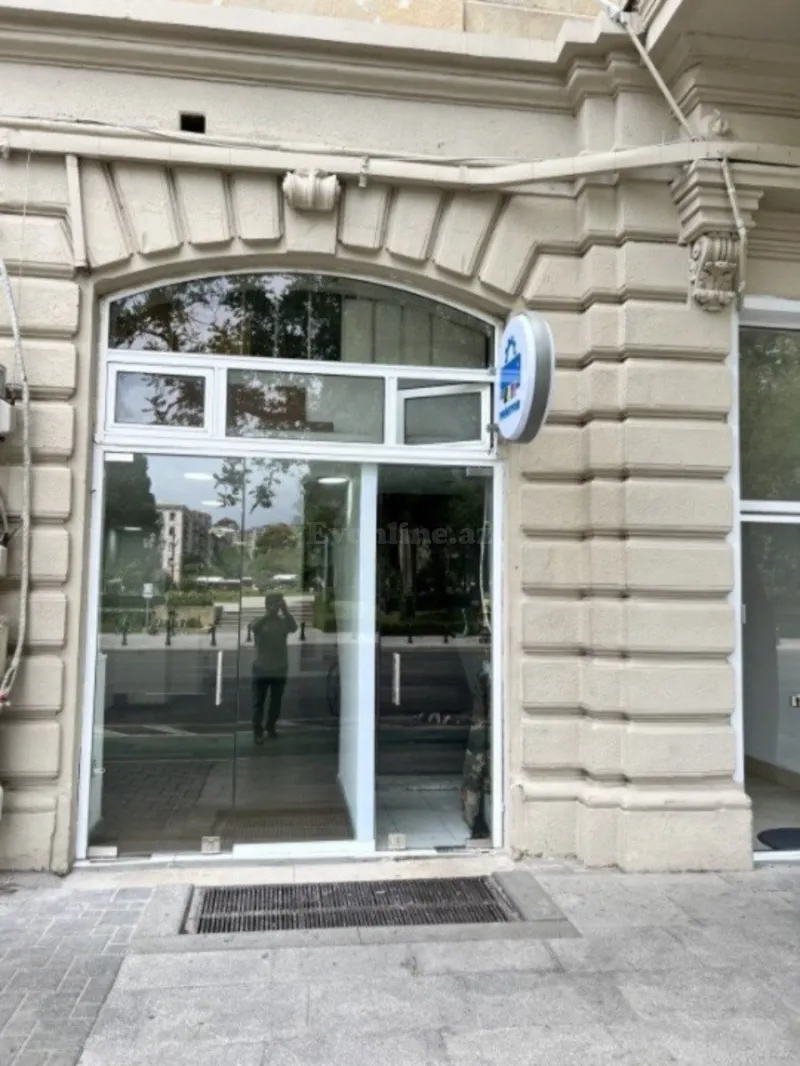 Kirayə verilir Obyekt 60 m² 28 May m.