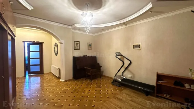 Satılır 3 otaqlı Mənzil Yeni tikili 140 m² İnşaatçılar m. - şəkil 14