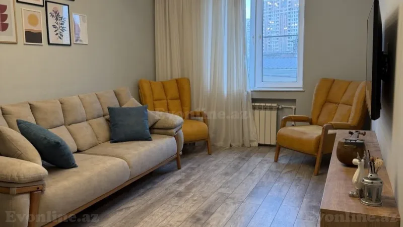 Satılır 2 otaqlı Mənzil Köhnə tikili 53 m² Yasamal - şəkil 2