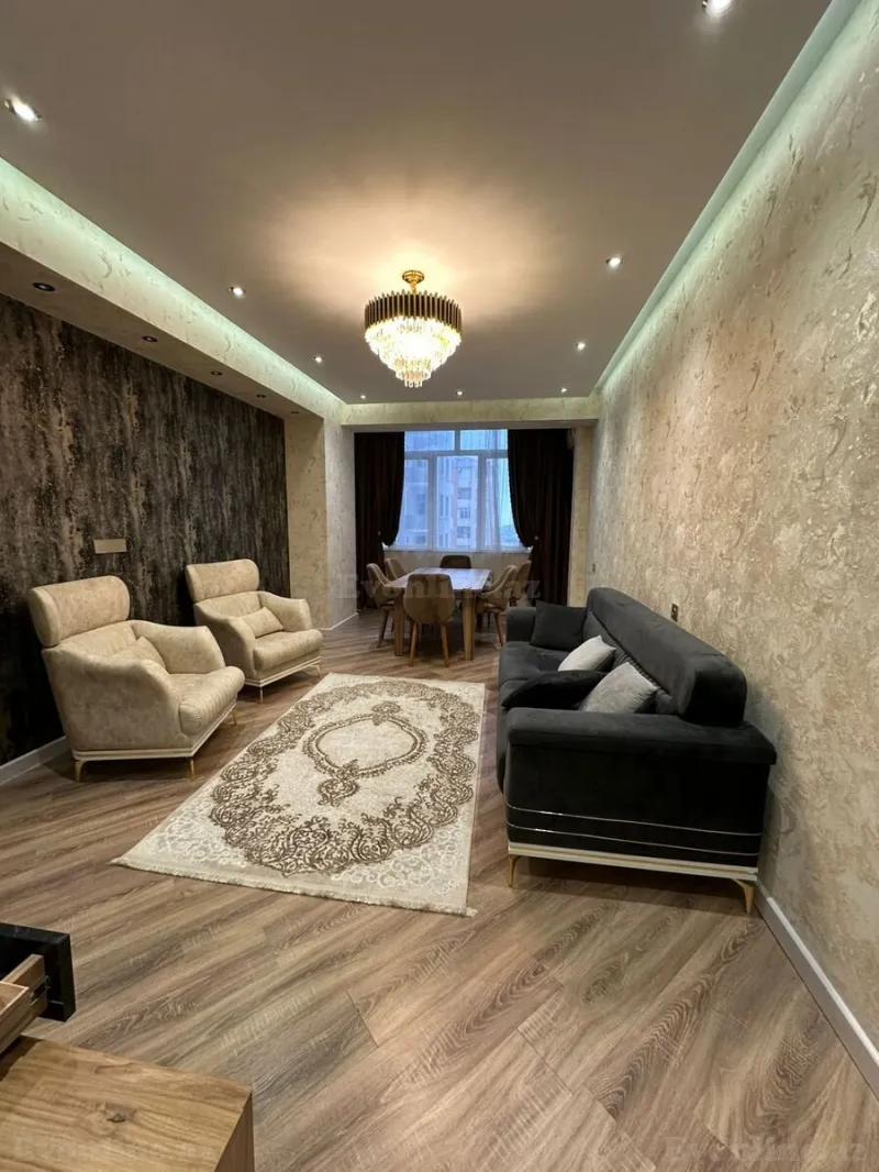 Satılır 3 otaqlı Mənzil Yeni tikili 117 m² Xırdalan