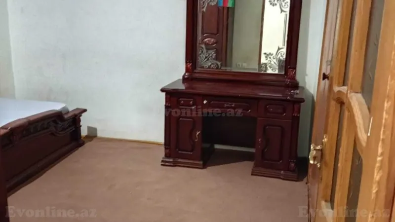Kirayə verilir 2 otaqlı Mənzil Köhnə tikili 40 m² Həzi Aslanov