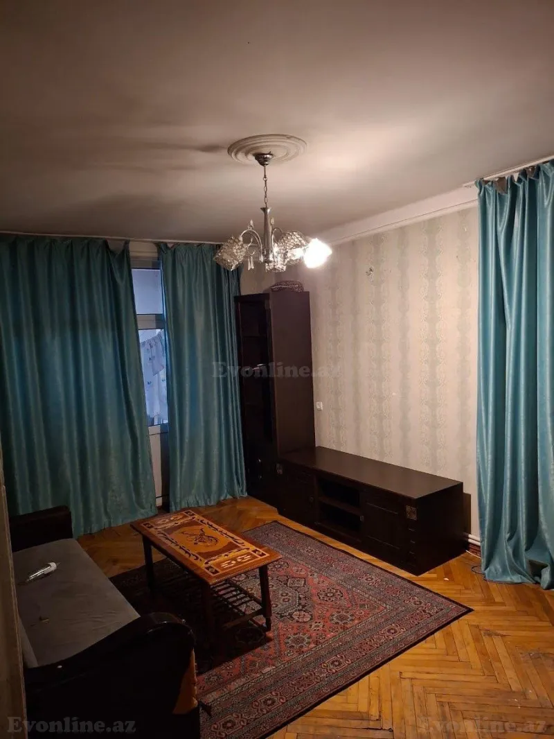 Satılır 2 otaqlı Mənzil Köhnə tikili 56 m² 8-ci mikrorayon - şəkil 5