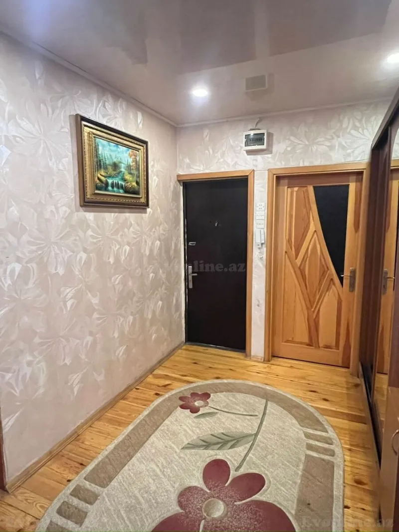 Satılır 4 otaqlı Mənzil Köhnə tikili 110 m² Yeni Yasamal - şəkil 4