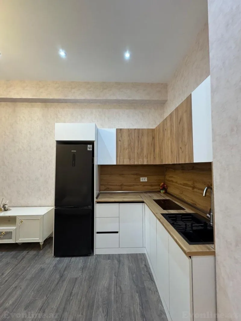 Satılır 2 otaqlı Mənzil Yeni tikili 67 m² 28 May m. - şəkil 3