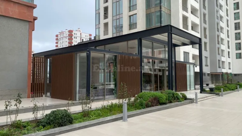 Satılır 3 otaqlı Mənzil Yeni tikili 130 m² Elmlər Akademiyası m. - şəkil 6