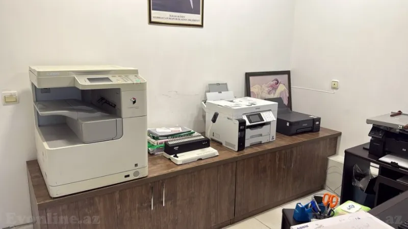 Kirayə verilir 3 otaqlı Mənzil Yeni tikili 120 m² Elmlər Akademiyası m. - şəkil 9