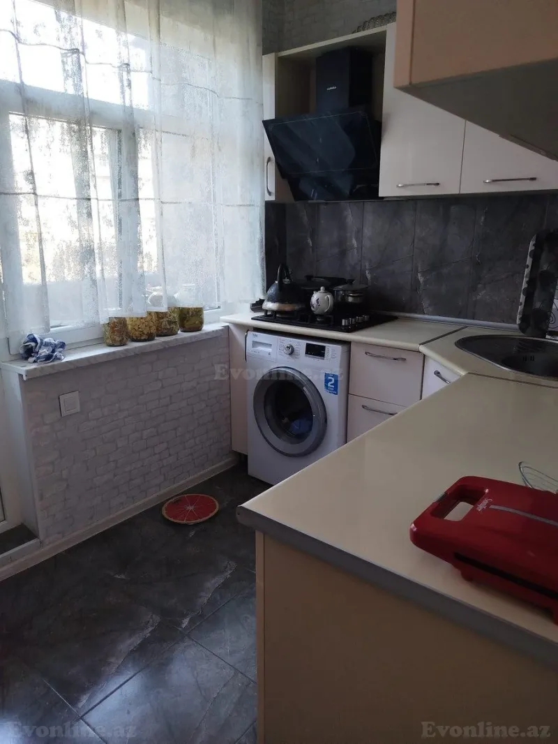 Satılır 4 otaqlı Mənzil Köhnə tikili 105 m² Köhnə Günəşli - şəkil 16