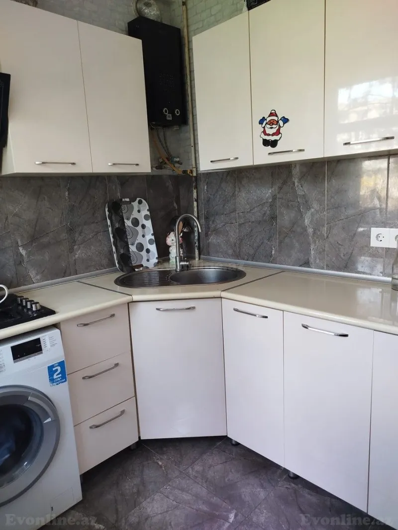 Satılır 4 otaqlı Mənzil Köhnə tikili 105 m² Köhnə Günəşli - şəkil 23