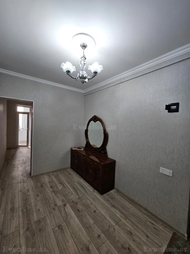 Satılır 2 otaqlı Mənzil Köhnə tikili 65 m² Binə - şəkil 5