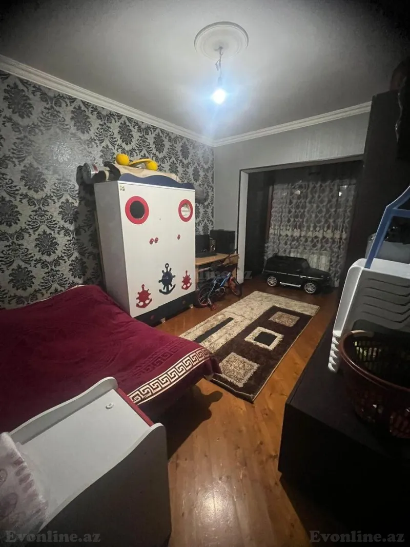 Satılır 4 otaqlı Mənzil Köhnə tikili 117 m² Xətai r. - şəkil 5