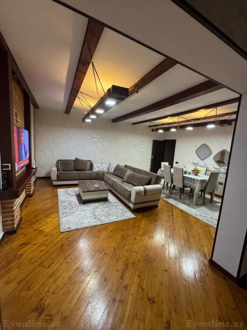 Satılır 4 otaqlı Mənzil Köhnə tikili 117 m² Xətai r. - şəkil 16