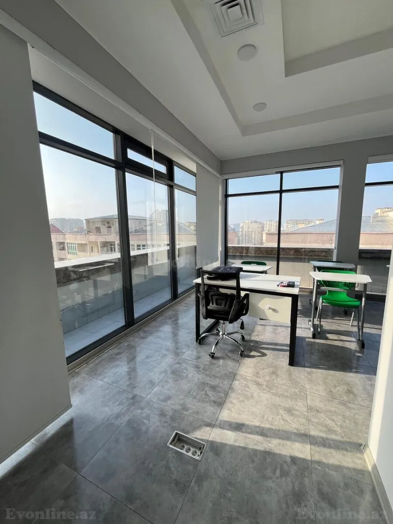 Kirayə verilir Ofis 25 m² Xətai m.