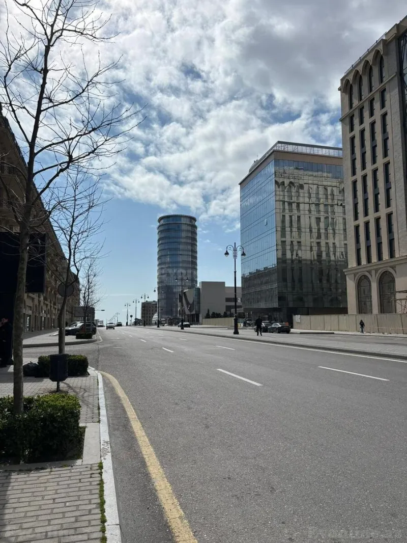 Kirayə verilir Obyekt 300 m² Xətai r. - şəkil 2