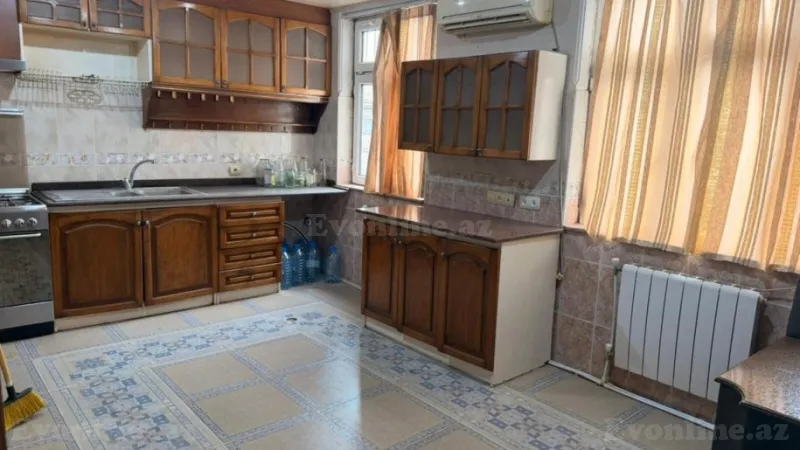 Kirayə verilir 3 otaqlı Mənzil Köhnə tikili 70 m² Nəriman Nərimanov m. - şəkil 9