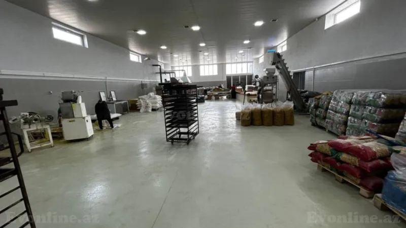 Satılır Obyekt 550 m² Ceyranbatan