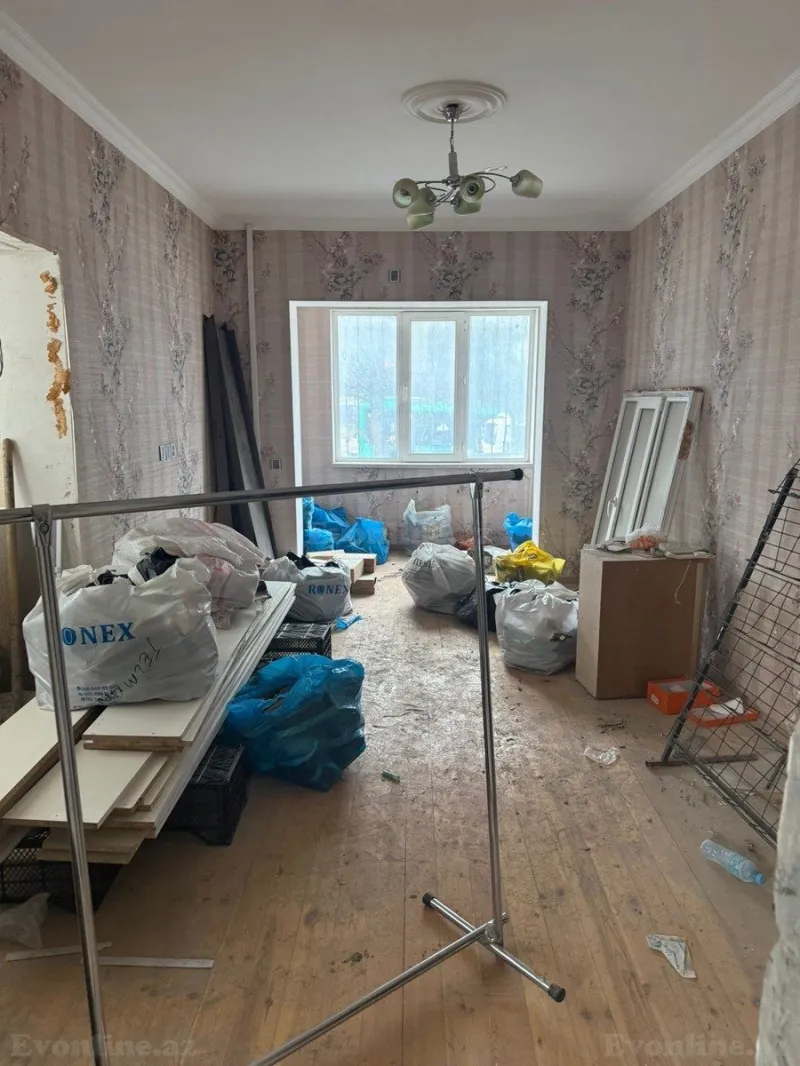 Satılır 5 otaqlı Mənzil Köhnə tikili 140 m² 8-ci mikrorayon - şəkil 5