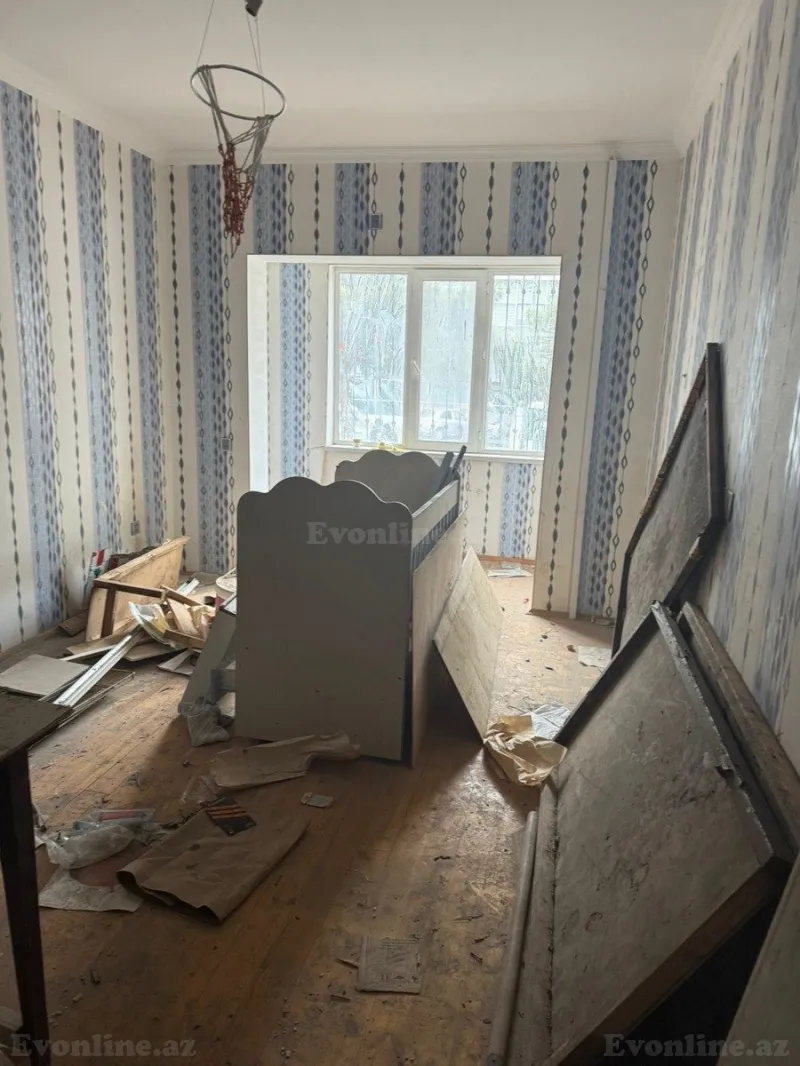 Satılır 5 otaqlı Mənzil Köhnə tikili 140 m² 8-ci mikrorayon - şəkil 8