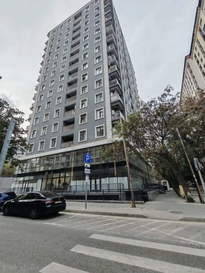Satılır 2 otaqlı Mənzil Yeni tikili 80 m² 28 May m.
