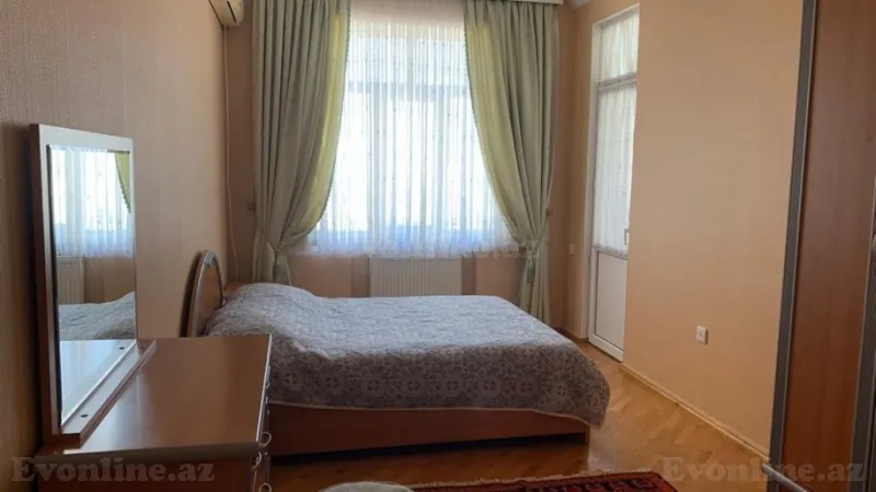 Kirayə verilir 4 otaqlı Mənzil Yeni tikili 200 m² Nizami m. - şəkil 10