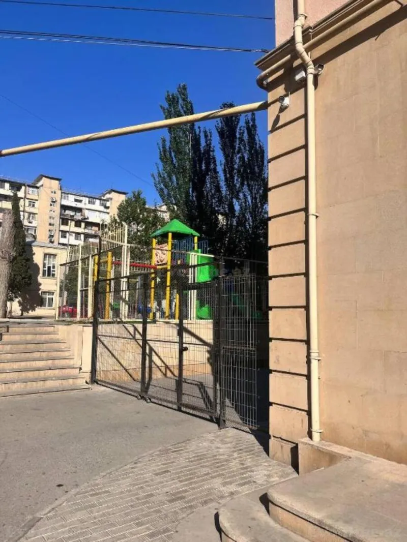 Kirayə verilir 3 otaqlı Mənzil Yeni tikili 140 m² Sabunçu r. - şəkil 4