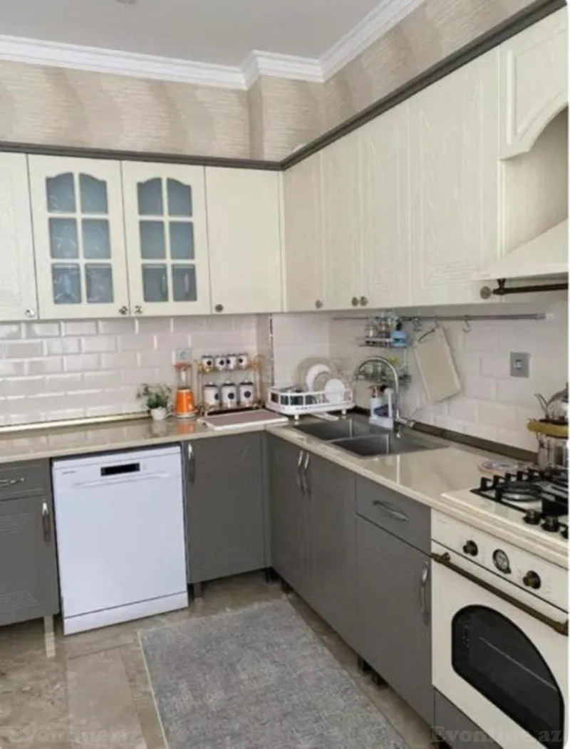 Kirayə verilir 3 otaqlı Mənzil Yeni tikili 140 m² Sabunçu r. - şəkil 18