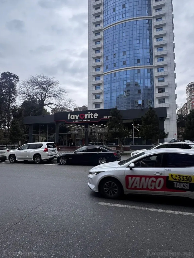 Satılır 3 otaqlı Mənzil Yeni tikili 165 m² Kubinka