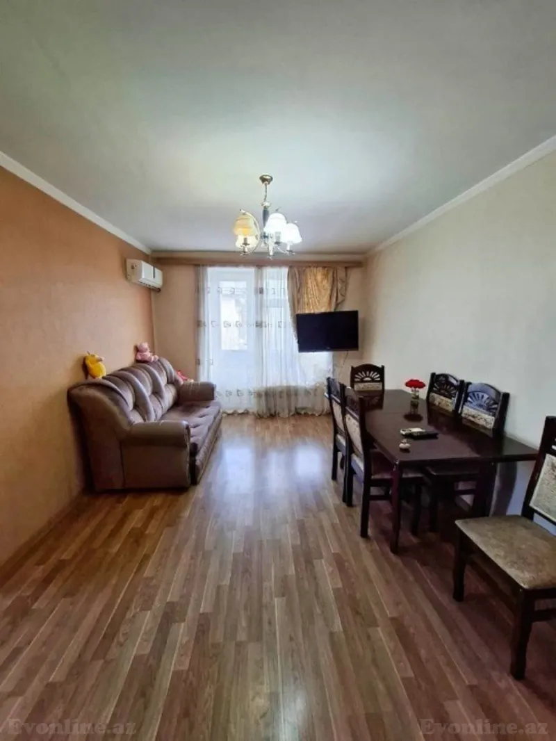 Kirayə verilir 2 otaqlı Mənzil Köhnə tikili 60 m² Gənclik m.