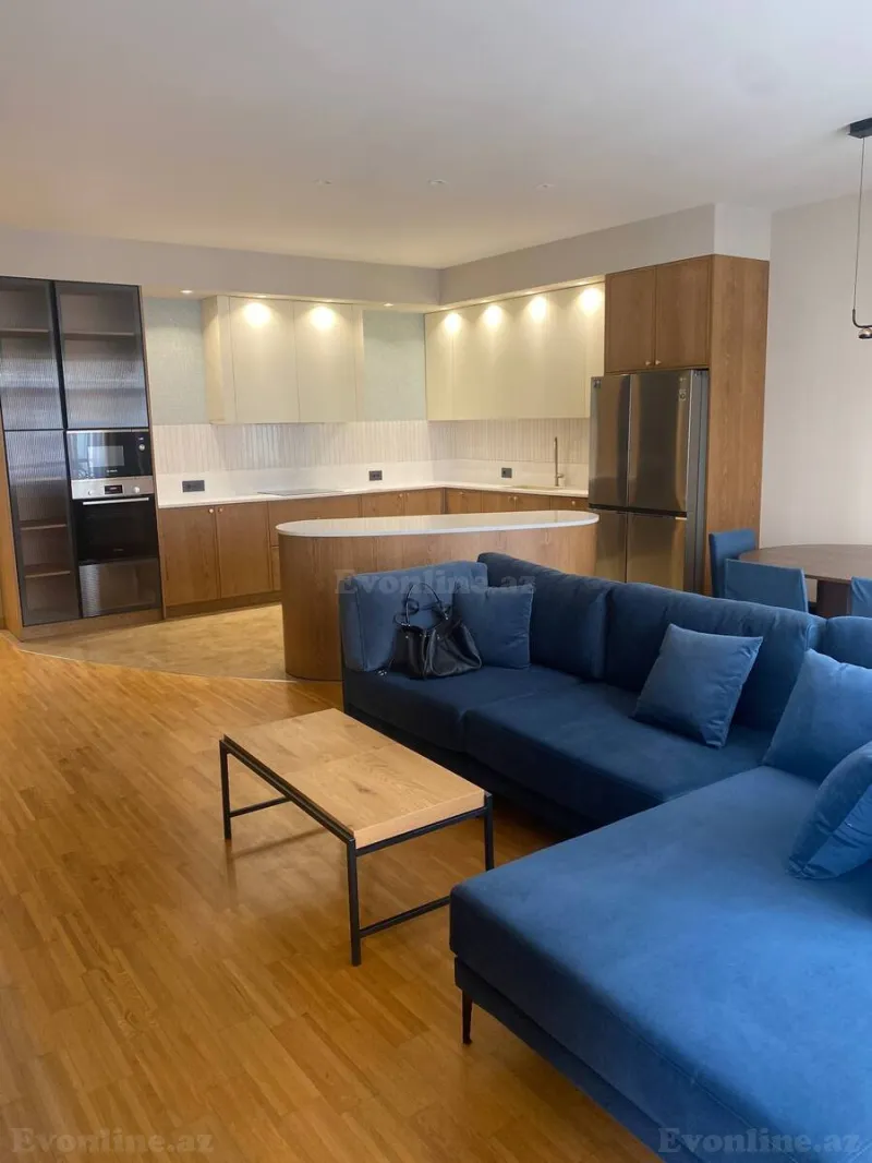 Satılır 3 otaqlı Mənzil Yeni tikili 151 m² 28 May m. - şəkil 2
