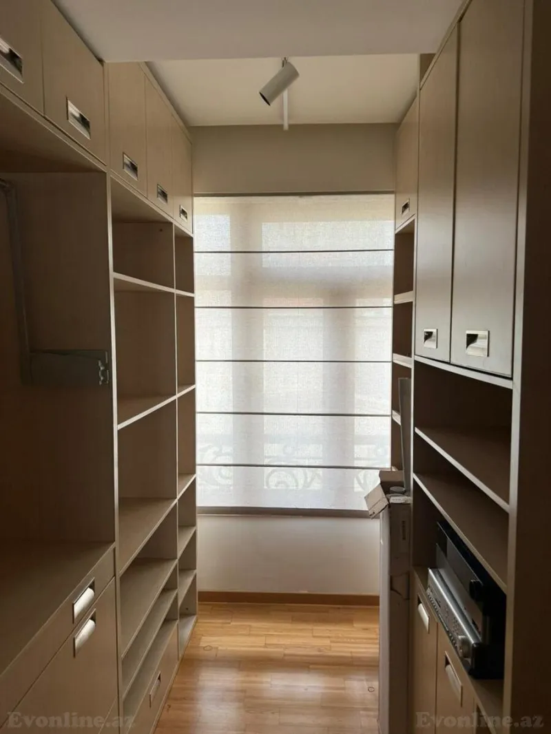 Satılır 3 otaqlı Mənzil Yeni tikili 151 m² 28 May m. - şəkil 9