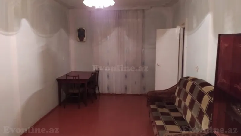 Satılır 4 otaqlı Mənzil Köhnə tikili 120 m² Qəbələ - şəkil 2