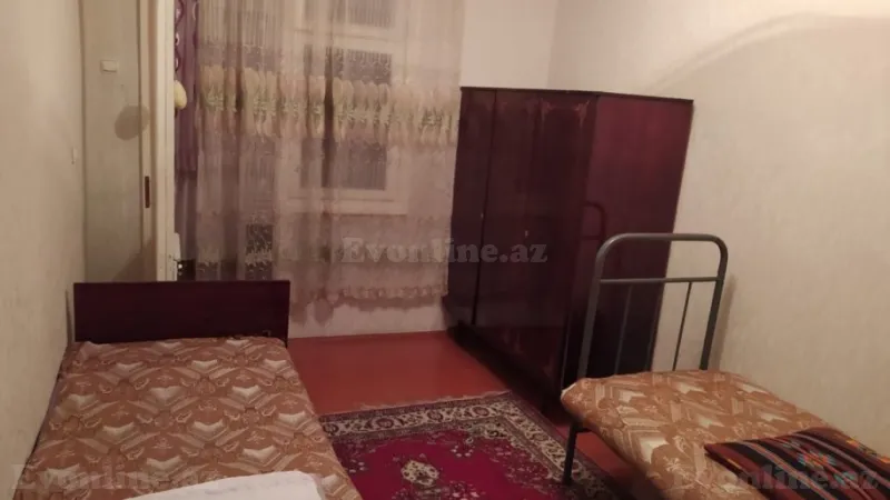 Satılır 4 otaqlı Mənzil Köhnə tikili 120 m² Qəbələ - şəkil 3