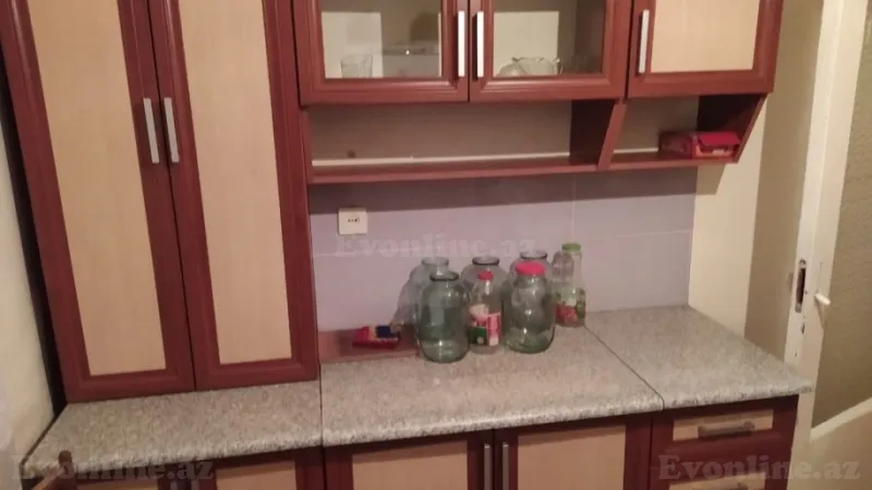 Satılır 4 otaqlı Mənzil Köhnə tikili 120 m² Qəbələ - şəkil 5