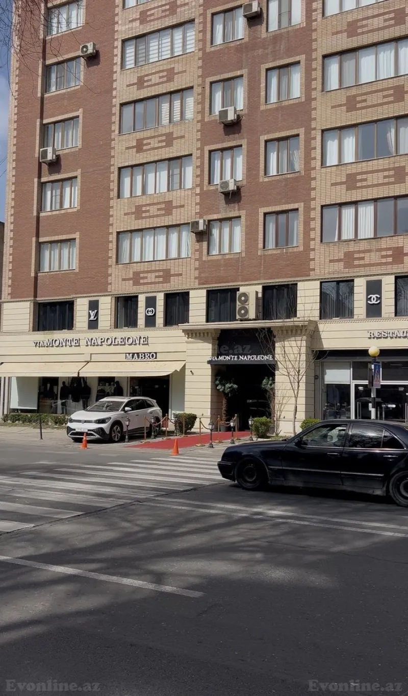 Satılır Obyekt 8 m² Böyükşor