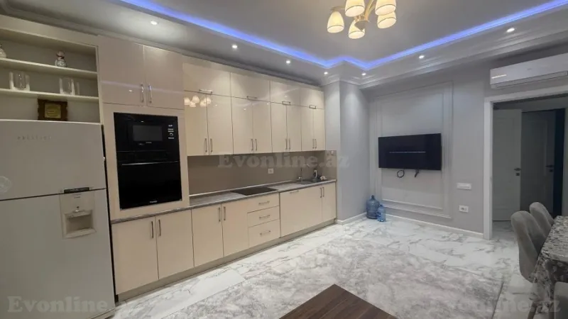 Kirayə verilir 3 otaqlı Mənzil Yeni tikili 110 m² Xətai r. - şəkil 2