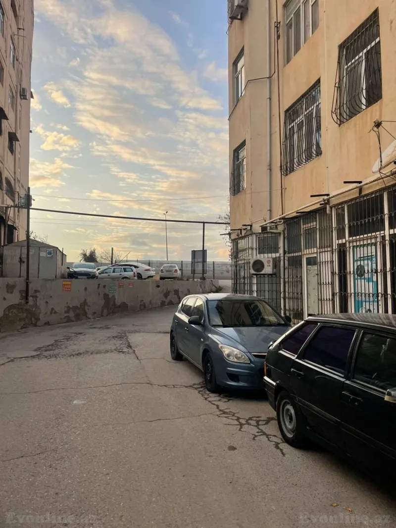 Satılır 2 otaqlı Mənzil Yeni tikili 42 m² Yeni Yasamal - şəkil 2