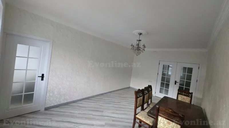 Satılır 3 otaqlı Mənzil Köhnə tikili 90 m² Yasamal