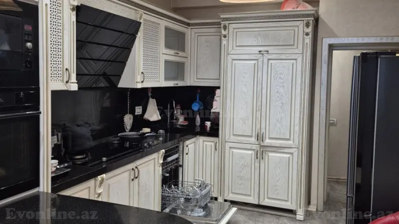 Satılır 3 otaqlı Mənzil Yeni tikili 140 m² Xətai m. - şəkil 4