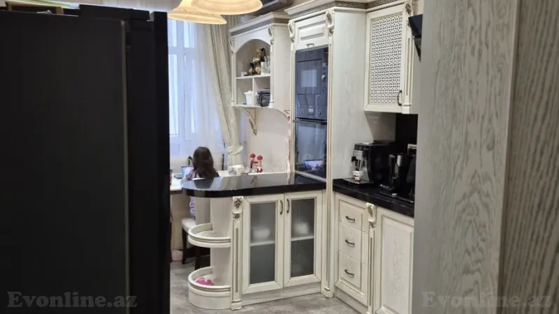 Satılır 3 otaqlı Mənzil Yeni tikili 140 m² Xətai m. - şəkil 8