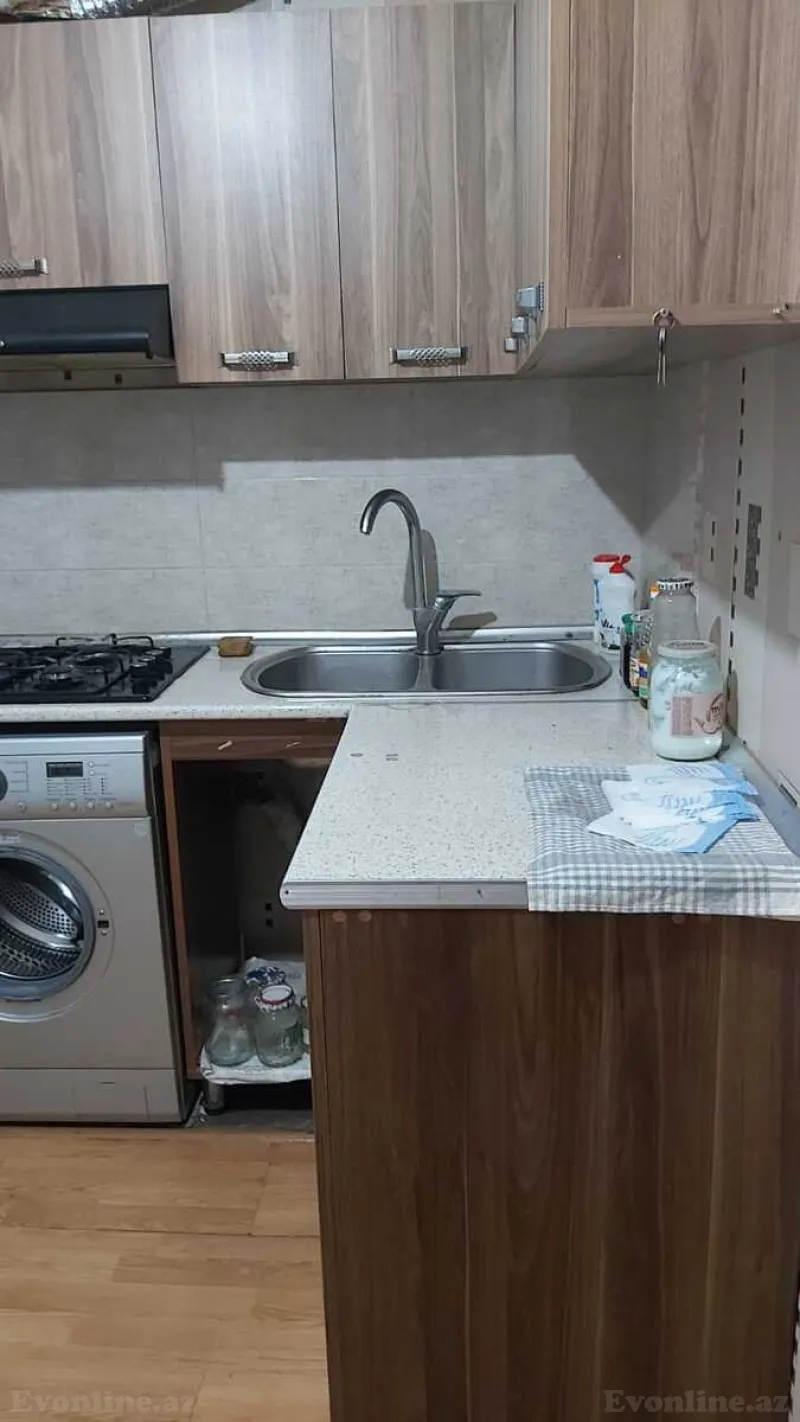 Kirayə verilir 1 otaqlı Mənzil Köhnə tikili 40 m² Həzi Aslanov m. - şəkil 7