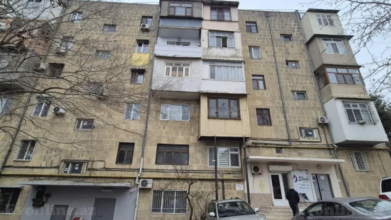 Satılır 3 otaqlı Mənzil Köhnə tikili 80 m² Yasamal r. - şəkil 3