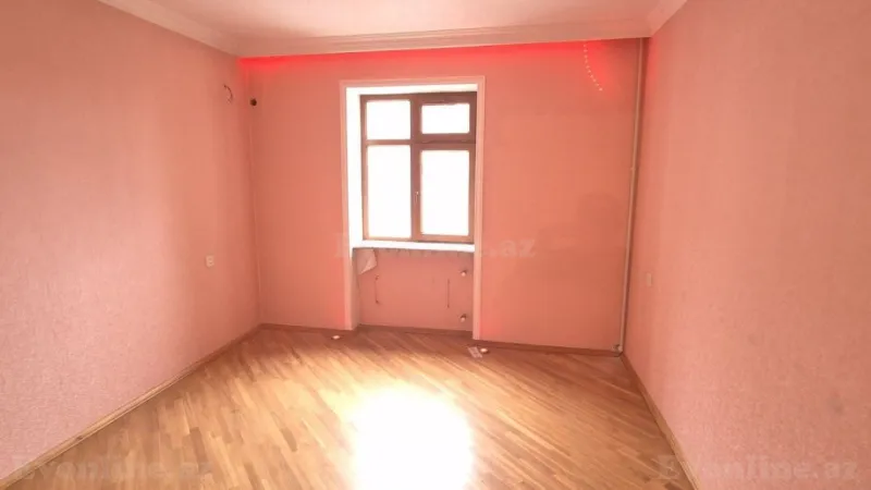 Satılır 3 otaqlı Mənzil Köhnə tikili 80 m² Yasamal r. - şəkil 6