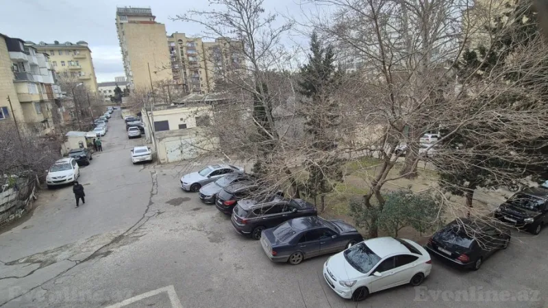 Satılır 3 otaqlı Mənzil Köhnə tikili 80 m² Yasamal r. - şəkil 17