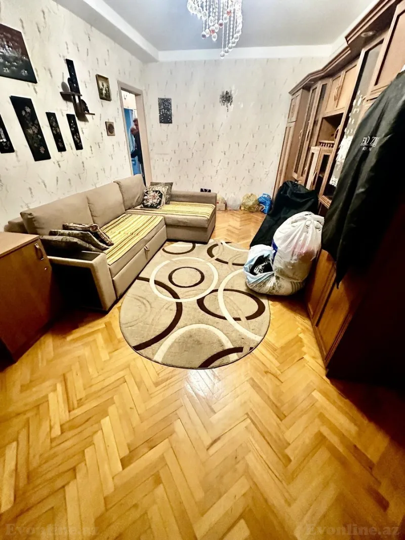 Satılır 2 otaqlı Mənzil Köhnə tikili 62 m² Nizami r. - şəkil 3