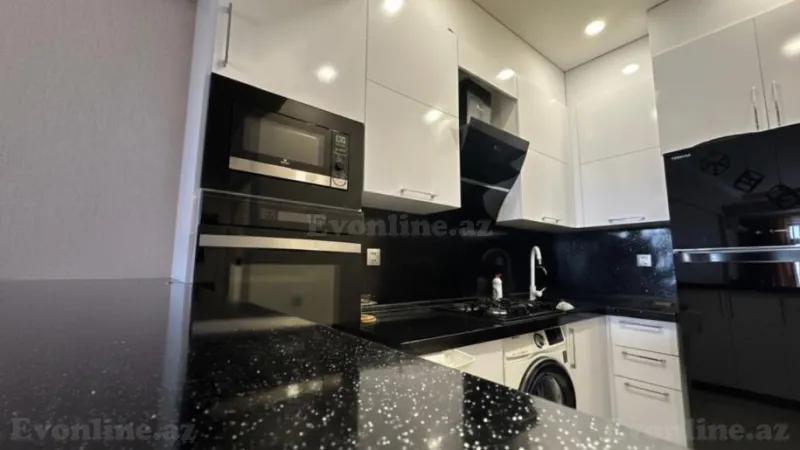 Satılır 3 otaqlı Mənzil Yeni tikili 65 m² 7-ci mikrorayon - şəkil 2