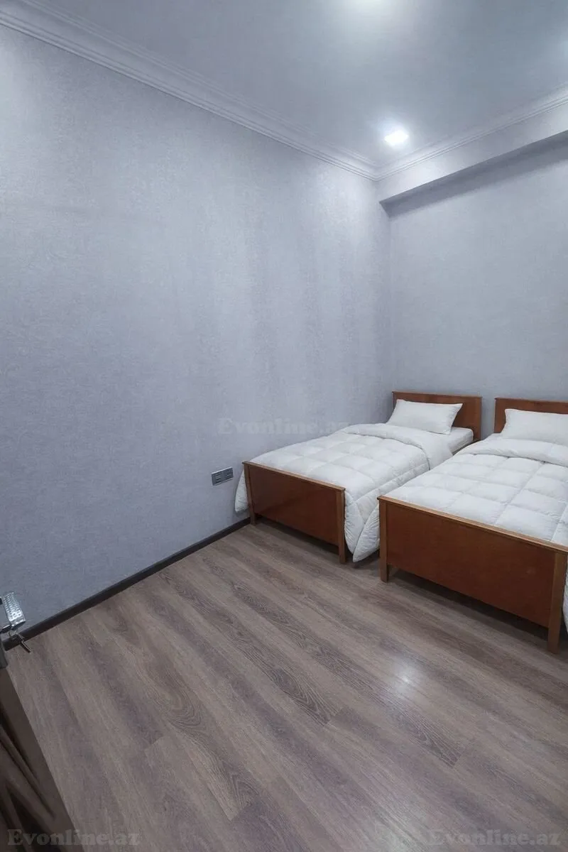 Kirayə verilir 3 otaqlı Mənzil Yeni tikili 75 m² İnşaatçılar m. - şəkil 9