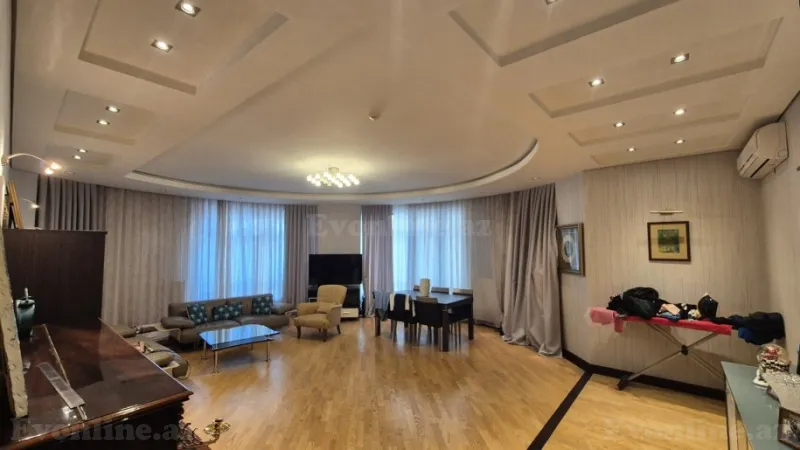 Satılır 4 otaqlı Mənzil Yeni tikili 220 m² 28 May m. - şəkil 4