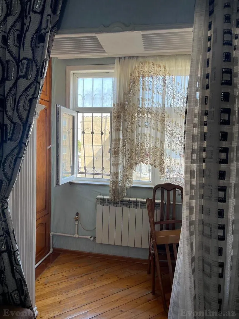 Satılır 2 otaqlı Mənzil Köhnə tikili 42 m² Yasamal r.