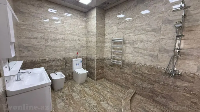 Kirayə verilir 3 otaqlı Mənzil Yeni tikili 172 m² Koroğlu m. - şəkil 10