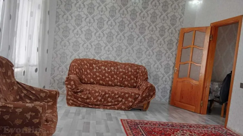 Kirayə verilir 3 otaqlı Mənzil Yeni tikili 100 m² 4-cü mikrorayon